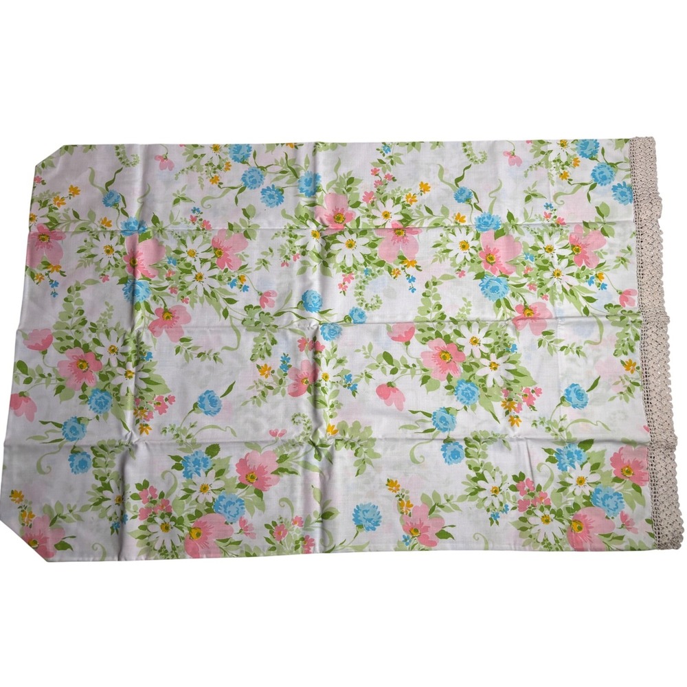 Vintage Montgomery Ward Floral Percale Pillowcase Crochet Lace Trim Cottagecore